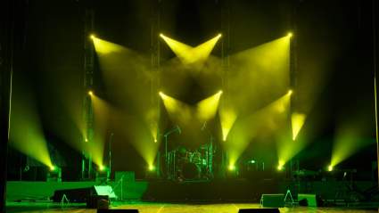 Miembros icónicos de bandas de los 90 no se presentan a su concierto: "Circunstancias imprevistas"