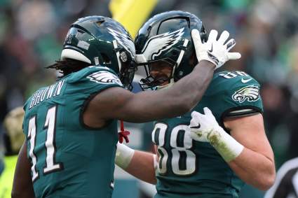 El acuerdo de los Eagles con Dallas Goedert tiene implicaciones para AJ Brown.