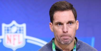 El gerente general de los Carolina Panthers se dispone a reconstruir una posición "perjudicial"