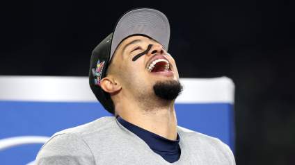 Se insta a los Bears a imitar la extensión de contrato de los Seahawks con JSN y a incluir a un jugador clave.