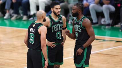 Derrick White revela detalles sobre la relación entre Jayson Tatum y Jaylen Brown