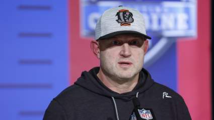 Los Bengals reciben duras críticas por la contratación de un agente libre por parte de un analista de la NFL.