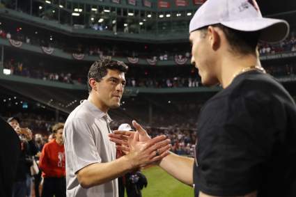 Los Cardenales de San Luis adquieren a un lanzador de opción en el intercambio de Sonny Gray.