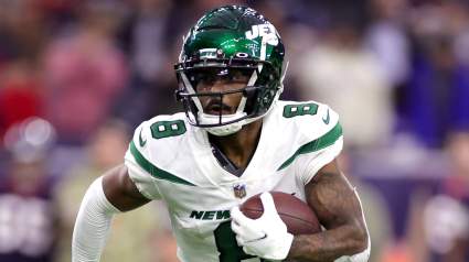Los Eagles fichan a un ex receptor de los Jets con un contrato de un año.