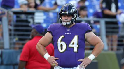 Los Raiders se ven afectados por una preocupante decisión sobre Tyler Linderbaum.