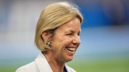 La propietaria de los Lions, Sheila Ford Hamp, realiza un cambio de carrera por valor de 1.630 millones de dólares.