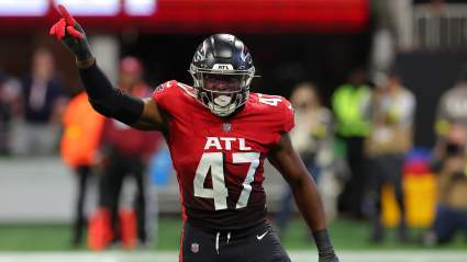El jugador seleccionado por los Falcons en la segunda ronda del draft firma con los Eagles un contrato máximo de 7,3 millones de dólares.