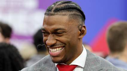 El ex mariscal de campo de Washington, Robert Griffin III, anuncia una importante noticia sobre su carrera.