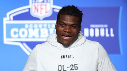 La recuperación de Broderick Jones de los Steelers durante la pretemporada parece dar un giro.