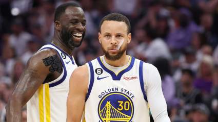 Stephen Curry juega un papel discreto cuando Draymond Green se pasa de la raya