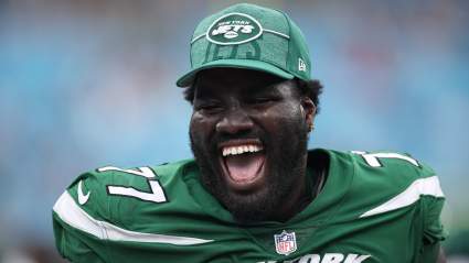 Un informante responde con firmeza a los rumores de reunión de Mekhi Becton con los Jets en la agencia libre.