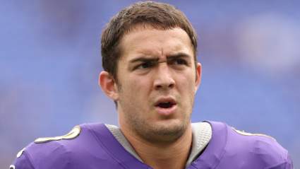 Los Ravens podrían repetir su estrategia de draft de doble inmersión tras el fichaje de Charlie Kolar