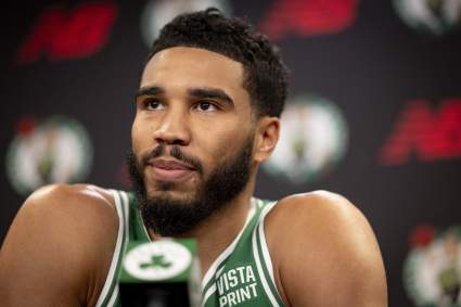 Jayson Tatum, de los Celtics, reacciona a la histórica noche de 83 puntos de Bam Adebayo.