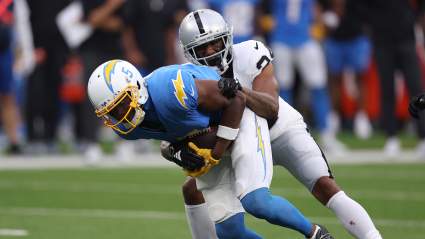 Ex cornerback de los Raiders regresa a Oakland para un puesto de entrenador.