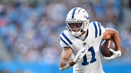 Instan a los Steelers a considerar al exjugador All-Pro incluso después del traspaso de Michael Pittman.