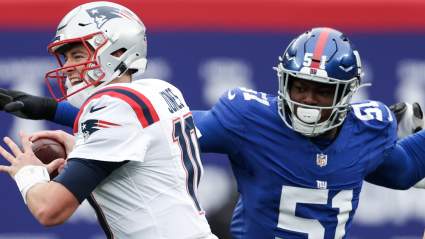 Los Falcons fichan al ex apoyador de los Georgia Bulldogs, Azeez Ojulari