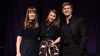 La madre de Robert y Bindi Irwin comparte un sorprendente secreto familiar: "No sé de dónde salió eso"