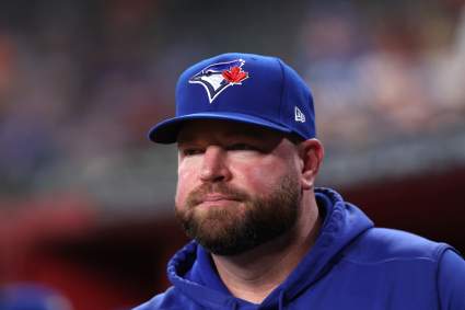 MLB World reacciona a la desgarradora lesión de los Toronto Blue Jays en el partido contra los Rockies.