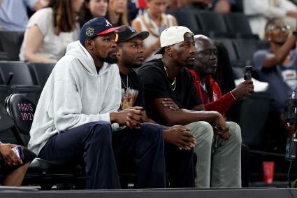 Kevin Durant, incrédulo ante la actuación de 83 puntos de Bam Adebayo con el Miami Heat