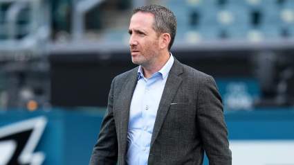 Los Eagles llegan a un acuerdo para realizar otro movimiento de mariscal de campo.