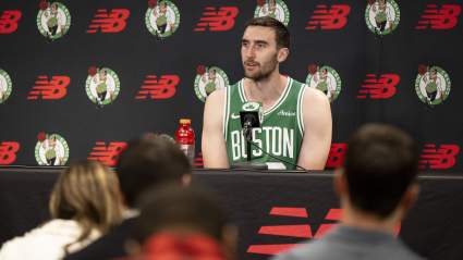 El ex pívot de los Celtics, Luke Kornet, critica duramente a los Hawks por su colaboración con Magic City.