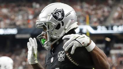 Una leyenda de la NFL predice que los Raiders rescindirán el contrato con su receptor estrella a partir de 2025.