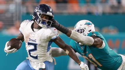 Los Falcons fichan a un exjugador defensivo de los Dolphins con un contrato de 3 millones de dólares.