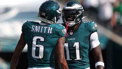 El receptor abierto de los Eagles, AJ Brown, se convierte en un felpudo de la AFC.