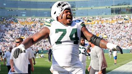 El nuevo liniero ofensivo de los Browns deja clara su opinión sobre la competencia por el puesto de mariscal de campo en el equipo.