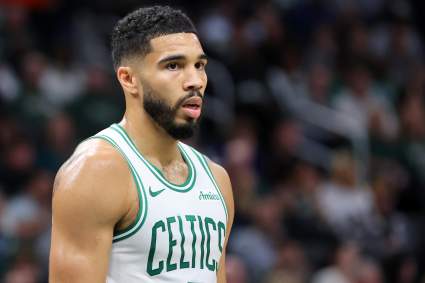 Los Celtics anuncian importantes noticias sobre Jayson Tatum antes del partido contra los Hawks.