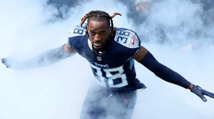 Los comandantes podrían llevarse un bono inicial de 76 millones de dólares tras un lanzamiento sorpresa.