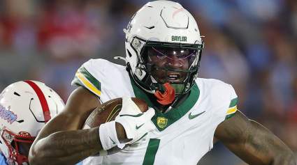 El entrenamiento del entrenador de los Cowboys con el prometedor ala cerrada causa sensación.