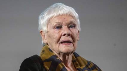La legendaria ganadora del Oscar, Judi Dench, profundiza en su pasado mientras se abre al público.