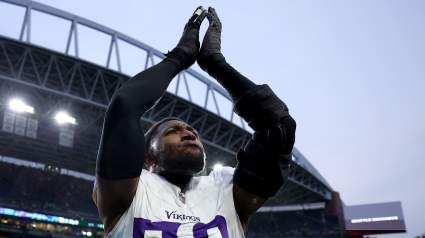 Los Vikings comparten una actualización reveladora sobre el ala defensiva Jonathan Greenard.