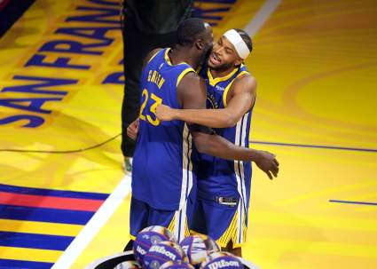 El mundo de la NBA reacciona a la desgarradora noticia sobre Moses Moody en el partido entre los Warriors y los Mavericks.