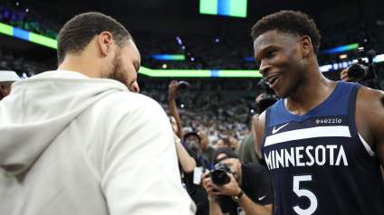 Anthony Edwards le envía un mensaje contundente a Stephen Curry durante la derrota de los Warriors.