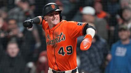 Los Gigantes de San Francisco dan de baja a un jugador de cuadro de 15 jonrones tras incorporar a un nuevo relevista.