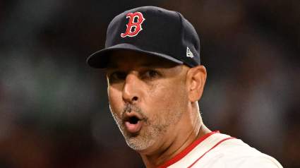 El mánager de los Boston Red Sox, Alex Cora, hace un importante anuncio sobre la plantilla para el día inaugural.