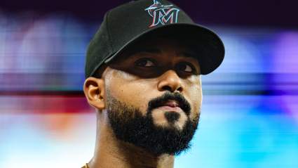 Los Bravos vinculados a un posible fichaje de gran éxito por el ganador del Cy Young