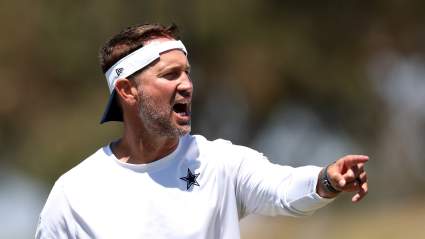 Los Cowboys reciben la súplica de que contraten al titular de 36 millones de dólares de su rival para cubrir otra necesidad.