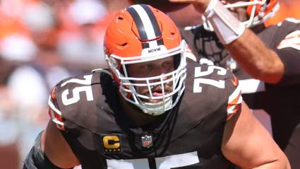 La contratación de los Browns como agente libre por 49,5 millones de dólares es una mala noticia para Joel Bitonio