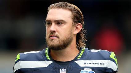 Los Seahawks renuevan a su as de equipos especiales por cuarto año consecutivo.