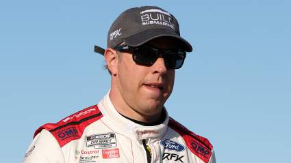 Brad Keselowski rechaza la culpa de Goodyear tras las fallas de los neumáticos en Phoenix