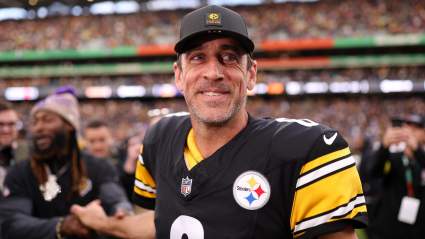 Aaron Rodgers opina sobre la afición de los Steelers en medio de especulaciones sobre la agencia libre