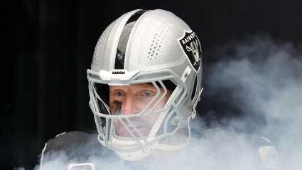 Informe: Los Cowboys adoptarán una estrategia dura en el traspaso de Maxx Crosby