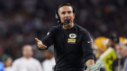 El titular de los Packers, de 68 millones de dólares, es considerado candidato para intercambio en la temporada baja.