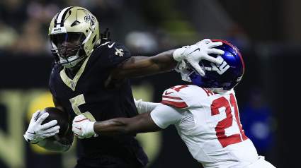 El defensor de los Giants, con un salario de 54 millones de dólares, es nombrado el jugador mejor pagado de la plantilla.