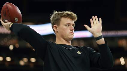 Los Texans intercambian a los Saints para reemplazar al campeón del Super Bowl All-Pro