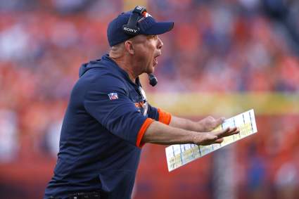 Los Broncos son criticados por su enfoque "extraño" y "bizarro" en la agencia libre.