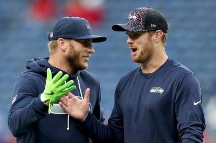 Un nuevo informe tacha de "sobrepagado" a una estrella de los Seahawks.